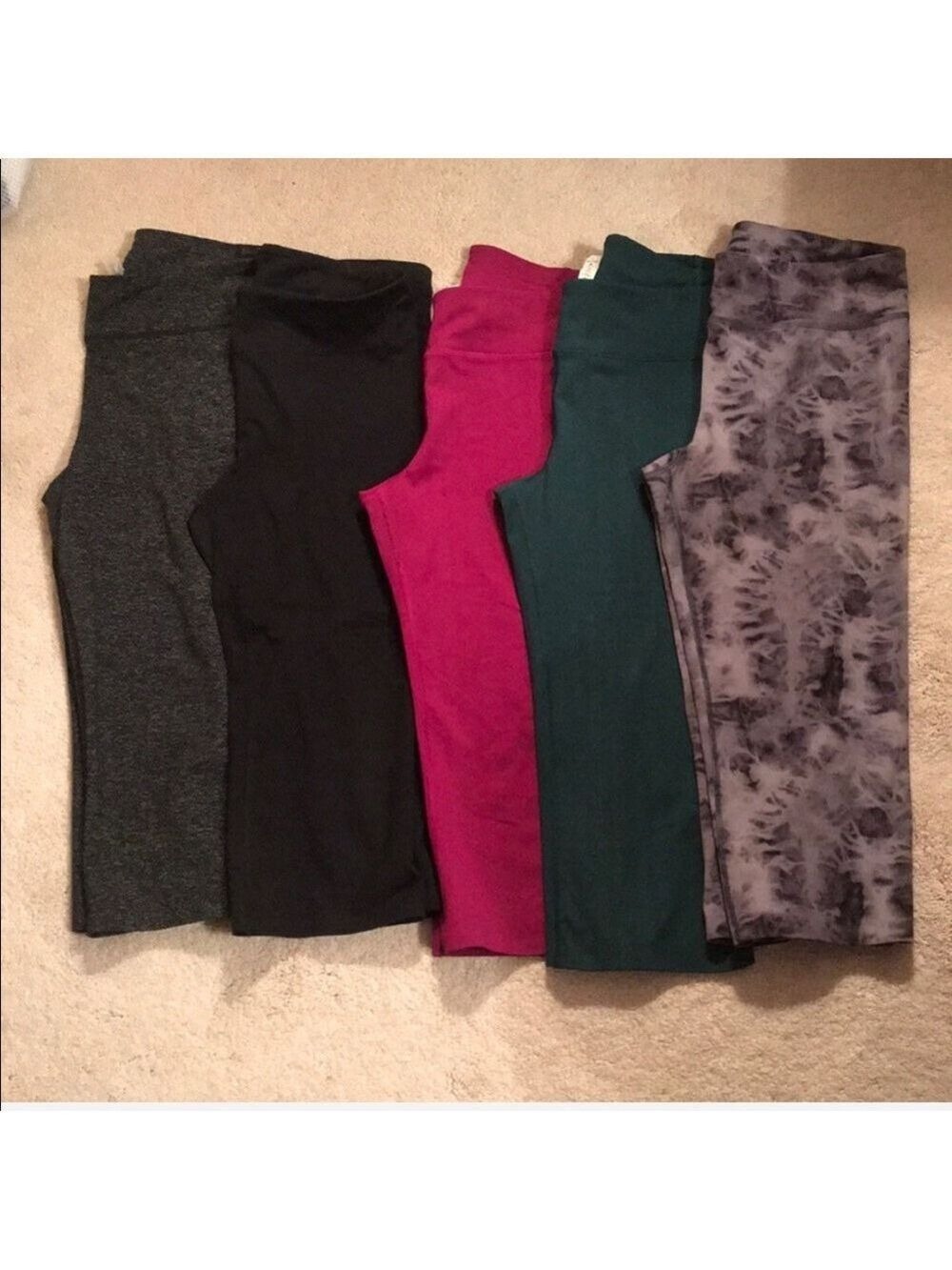 5 Pairs of Under Armour Hopper Capris